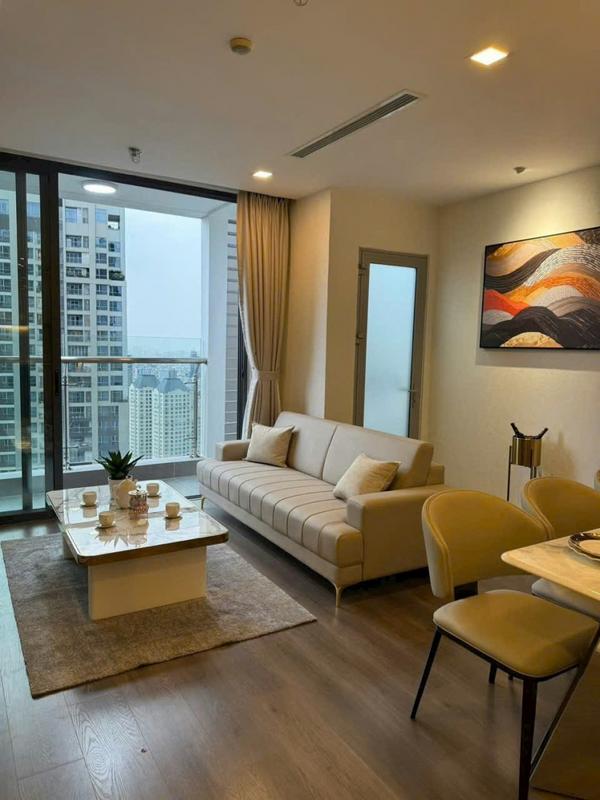 Bán căn 2PN giá 10,8 tỷ, Full nội thất cao cấp, bao phí.