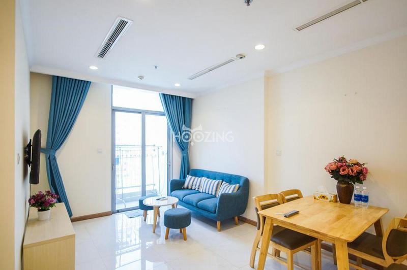 Bán C2-03 giá 6.5 tỷ, View Sông, Sổ hồng sẵn sàng giao dịch.