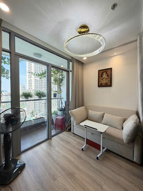 Bán căn 2PN giá 10.5 tỷ, View thành phố, Đã có Sổ hồng.