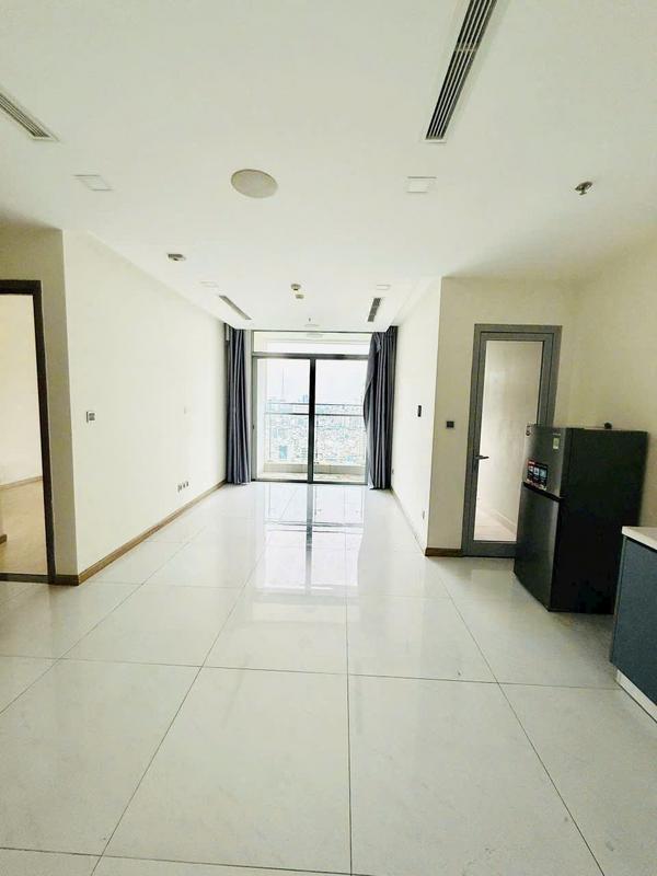 Chuyển nhượng 2PN tòa Park 6 giá 10.95 tỷ, sổ hồng view thành phố