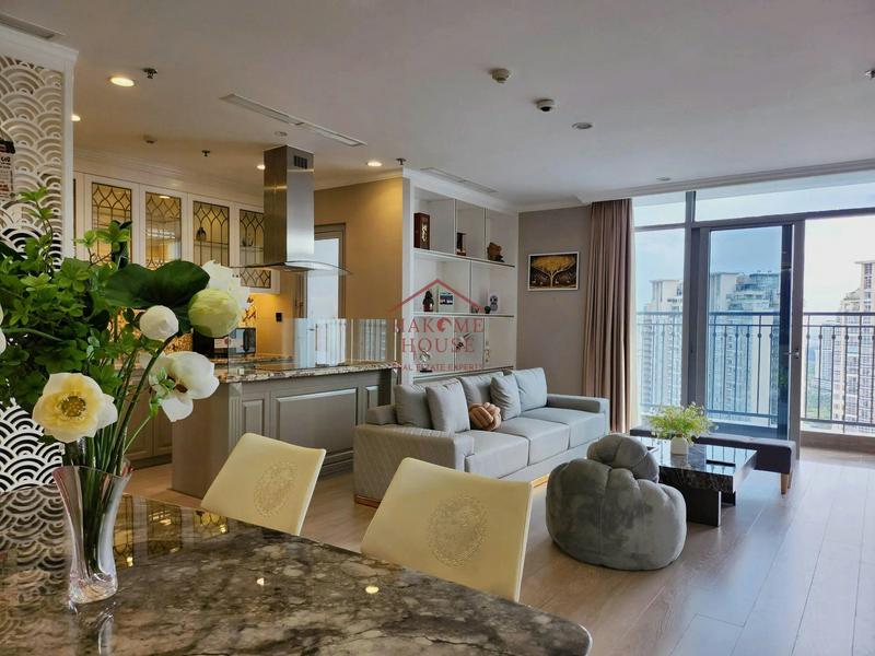 Cho thuê 3PN khu C3 giá 45 triệu, nội thất đầy đủ cao cấp, view panorama sông, thành phố