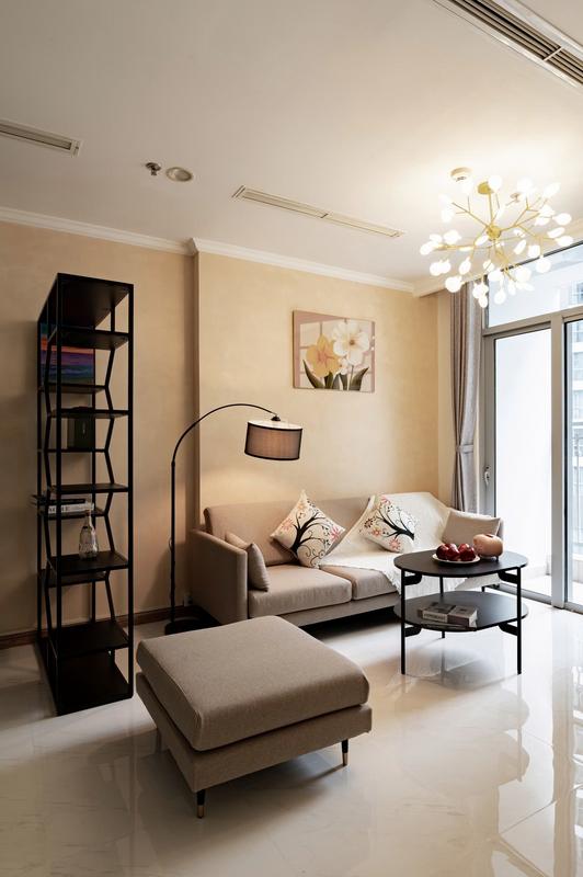 Apartment photo 2