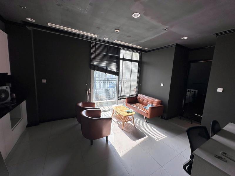 Apartment photo 4