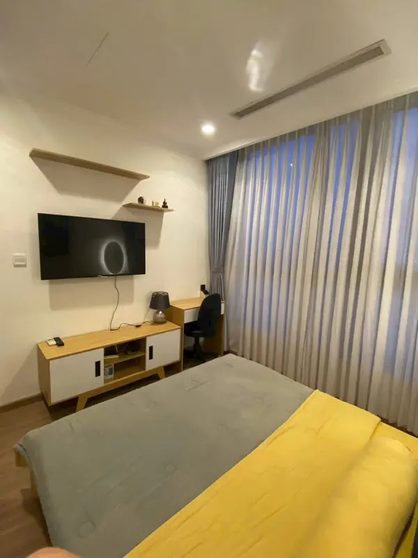 Apartment photo 2