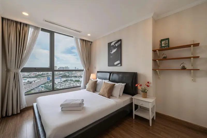 Inviting 2Br Overlooking the Saigon Bridge, Landmark 6