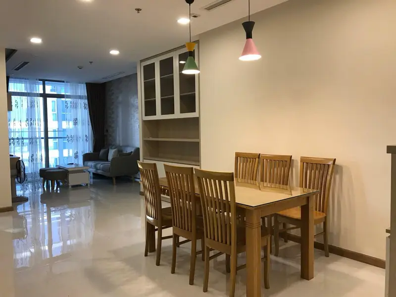 Bright 2Br Overlooking the River, Park 4
