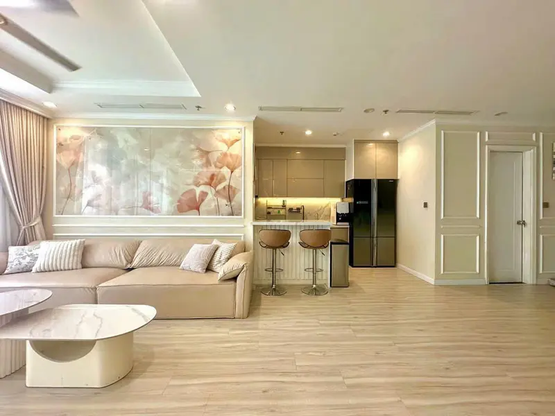 Apartment photo 3