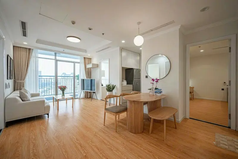 Modern 3Br Facing the City