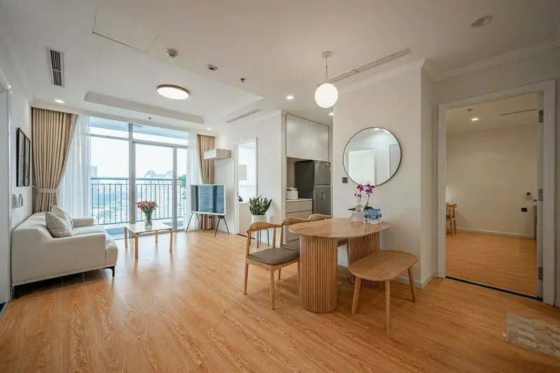 Apartment photo 2