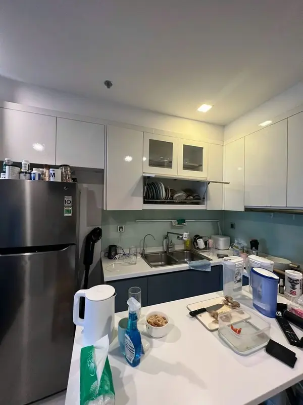 Apartment photo 2