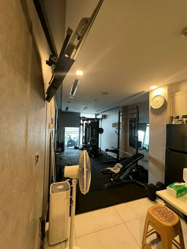 Apartment photo 1
