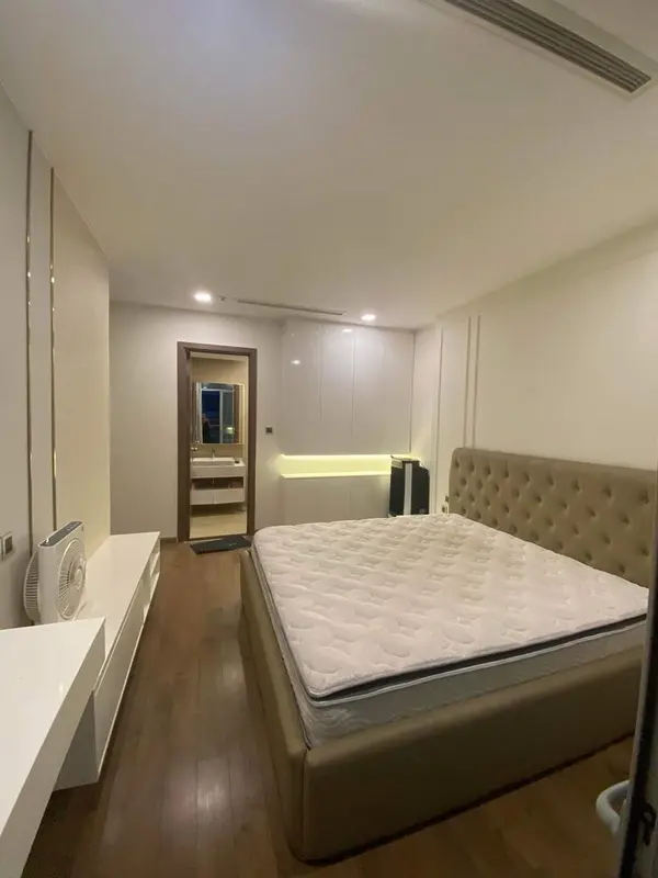 Apartment photo 9