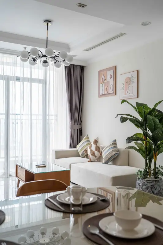Bright 2Br with Landmark 81 & River Views