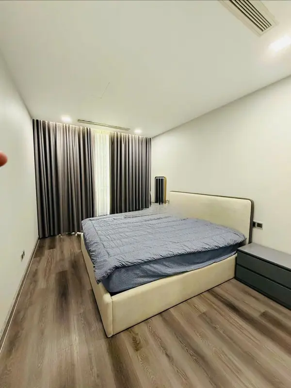 Apartment photo 2