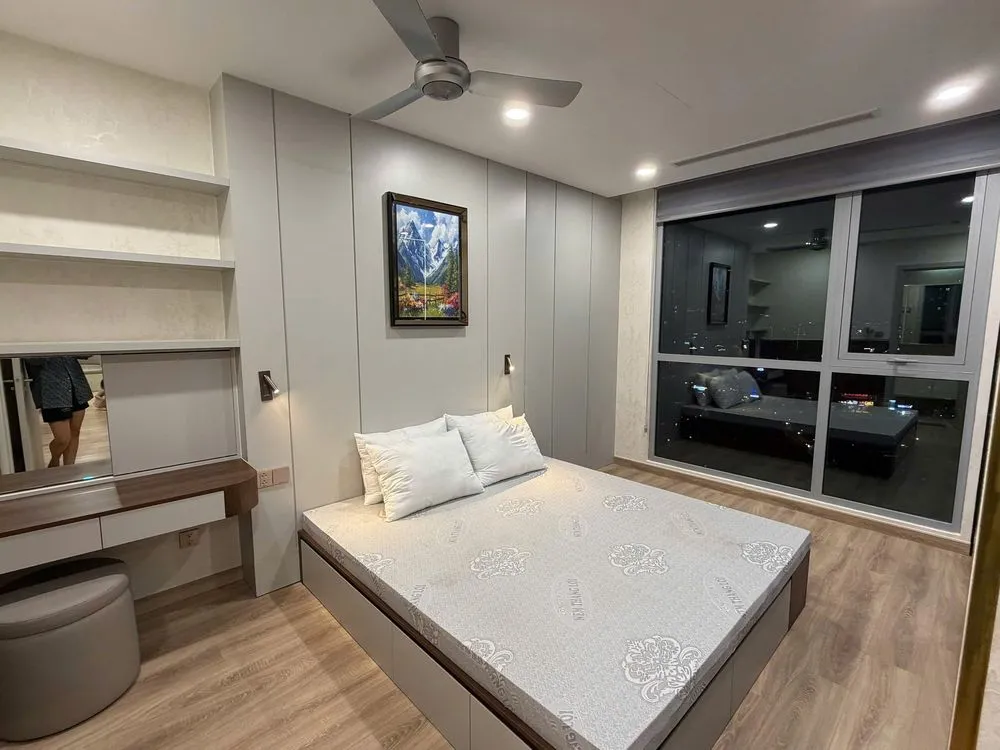 Apartment photo 5